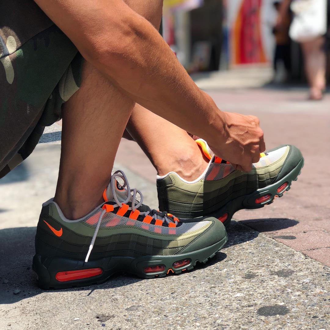 NIKE AIR MAX 95 OG エアマックス95 カーキ トータルオレンジ