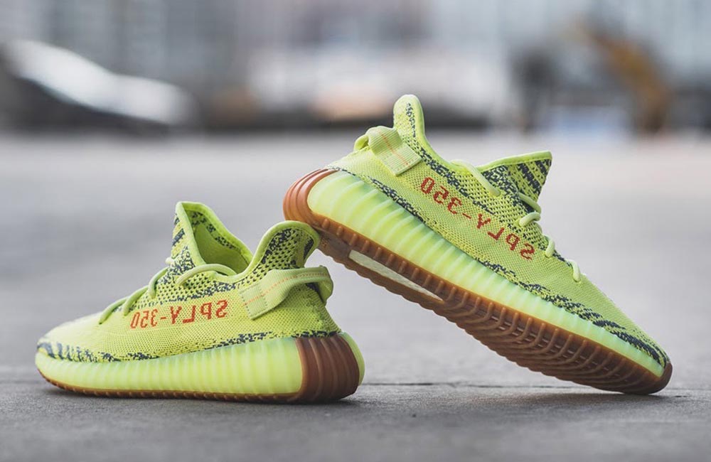 新製品情報も満載 イージーブースト350 yeezy V2 セミ 350 フローズン - - スニーカー yeezy イエロー メンズ