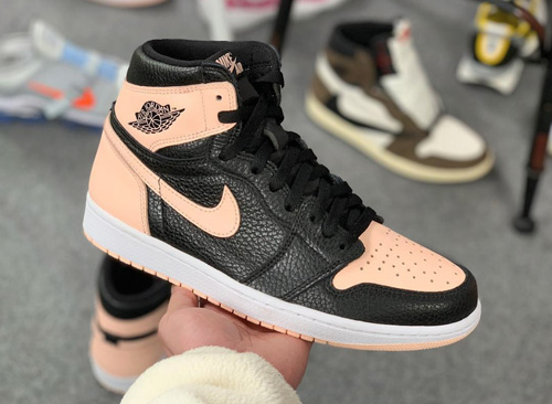 air jordan 1 crimson tint nike