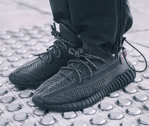 YEEZY史上最も 男前な イージーブースト 350 V2 ブラック が再販！抽選まとめ リストック BLACK