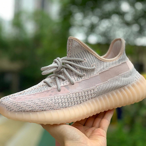 YEEZY BOOST 350V2 “SYNTH” イージー
