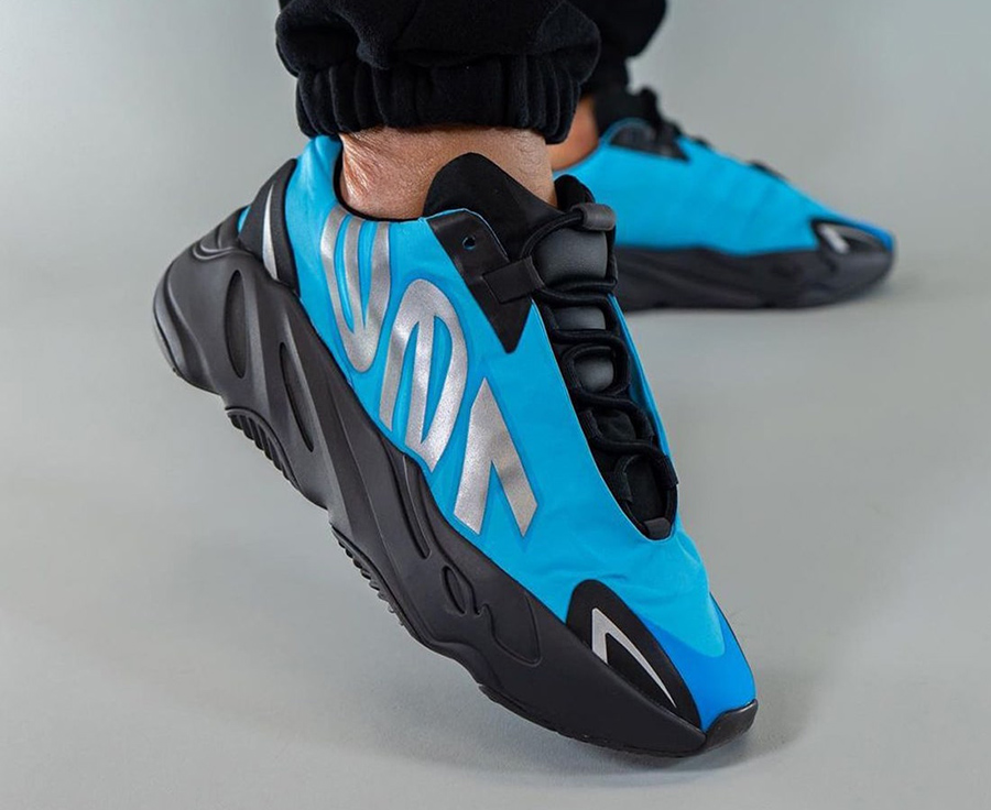 YEEZY BOOST 700 MNVN700 27センチ | www.gamutgallerympls.com