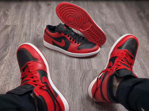 Nike｜名作ブレッドの反転カラーを纏った Air Jordan 1 Low 
