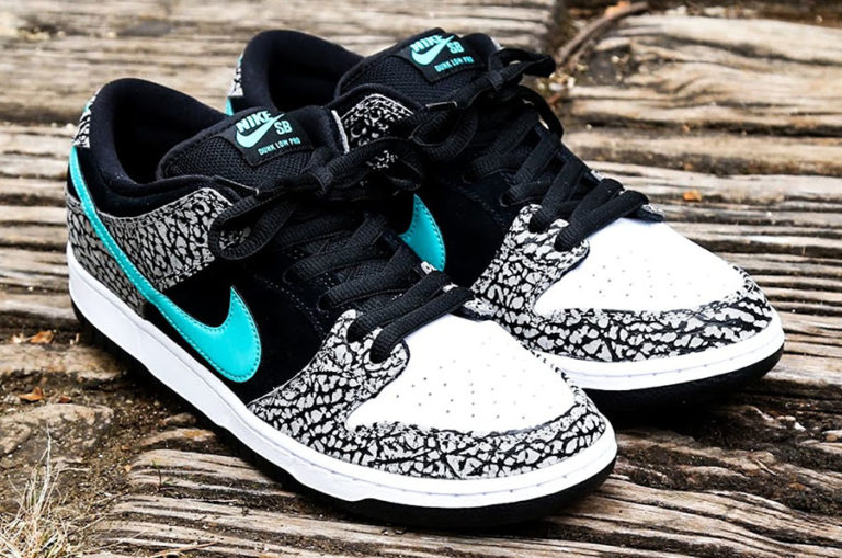 nike sb dunk low atmos elephant on feet