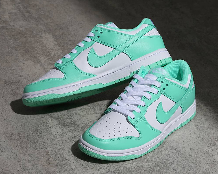 限定SALE正規品DUNK LOW WMNS グリーングロウ 靴