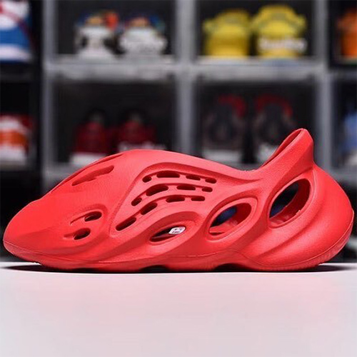 yeezy-foam-runner-vermillion0-