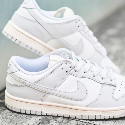 WMNS NIKE DUNK LOW LIGHT BONE ダンク ライトボーン-